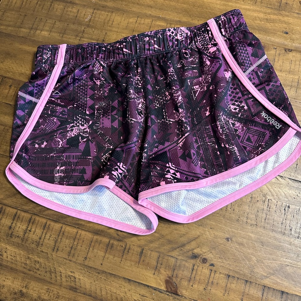 Reebok women’s running shorts size Large